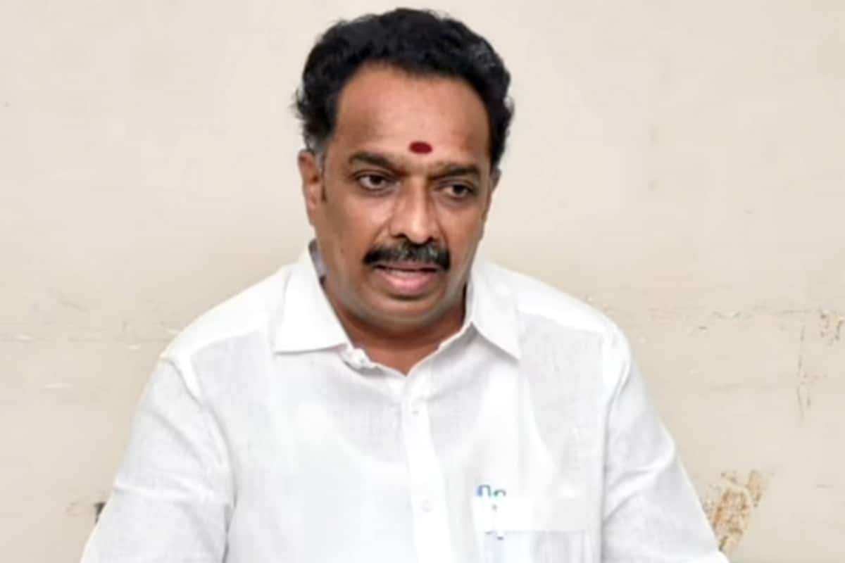 அதிமுக முன்னாள் அமைச்சர் எம்.ஆர். விஜயபாஸ்கர் கைது