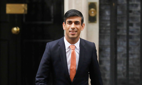 இங்கிலாந்து பிரதமர் தேர்தல் : இந்திய வம்சாவளியைச் சேர்ந்த ரிஷி சுனக் முதலிடம்..