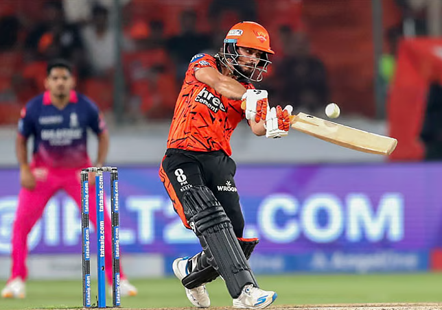 சன்ரைசர்ஸ் ஐதராபாத் அணி 57 ரன்கள் வித்தியாசத்தில் வெற்றி..!!