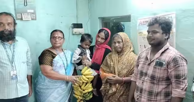 நெகிழ்ச்சி சம்பவம்..! இஸ்லாமிய குடும்பத்திற்கு சீர் கொடுத்த இந்து மக்கள்..!