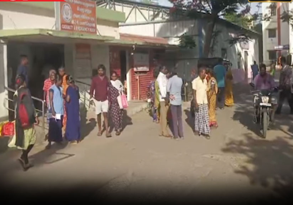 தகாத உறவால் ஏற்பட்ட பிரச்சனையில் நடந்த கொலை- குழந்தையின் சடலத்தை தோளில் சுமந்து சுற்றிய தாய்