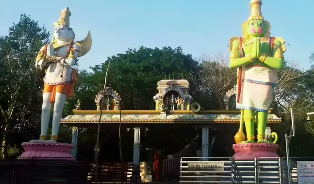 சென்னையில் இப்படி ஒரு கோவிலா..? கேட்க கேட்க ஒவ்வொரு விஷயமும் ஆச்சரியத்தை தரும் அற்புத கோவில்..!