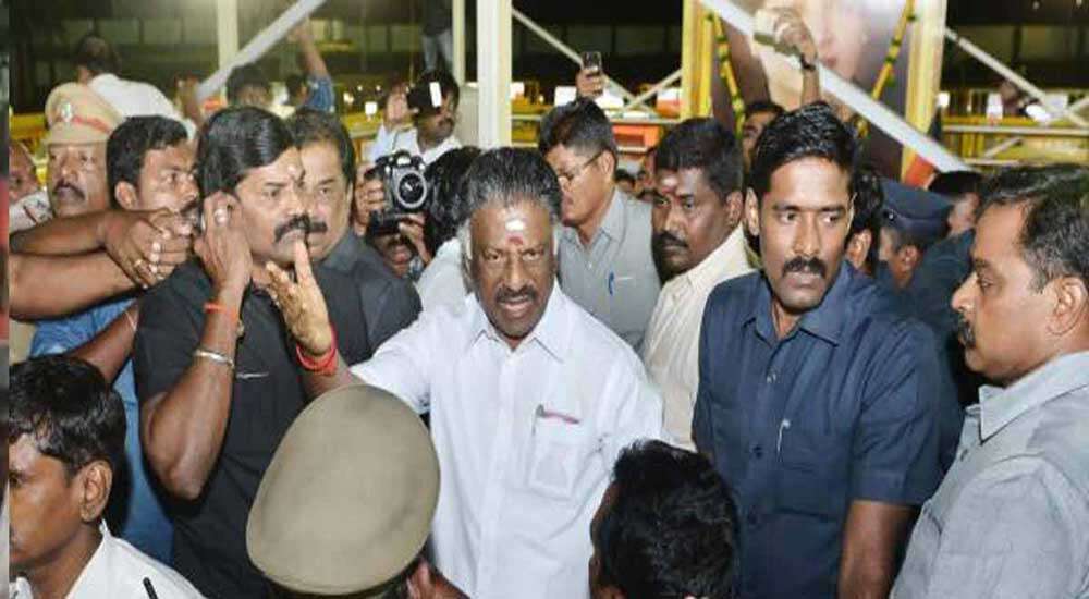 ’’பூப்பாதை முடிந்துவிட்டது! இனி சிங்கப்பாதைதான்..’