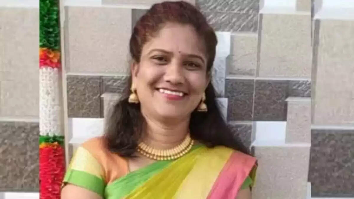 ஒரு சிலரின் அஜாக்கிரதையால் மின்சாரம் தாக்கி புதுப்பெண் பரிதாப பலி!