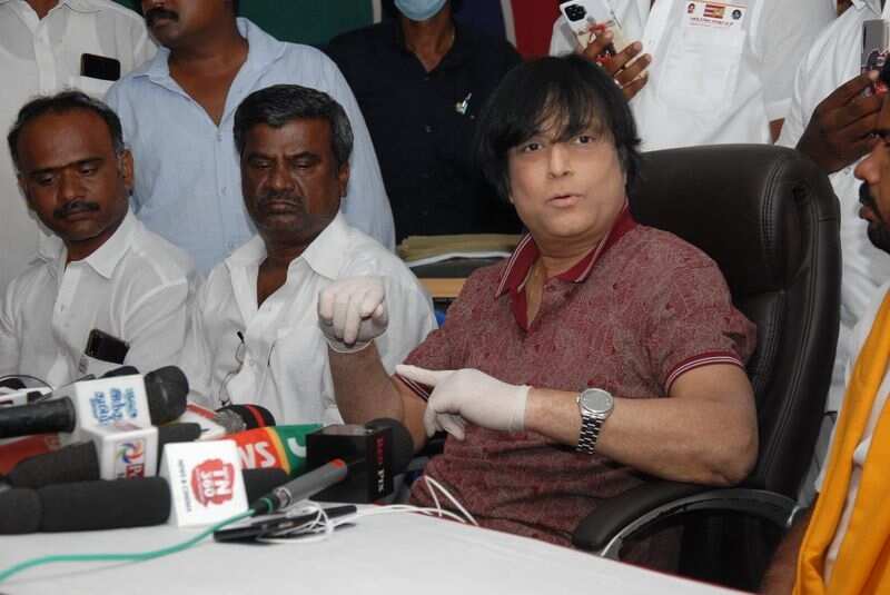 எனது மூத்த சகோதரரின் மகன் விஜய பிரபாகரனை வரவேற்கிறேன் - நடிகர் கார்த்திக்