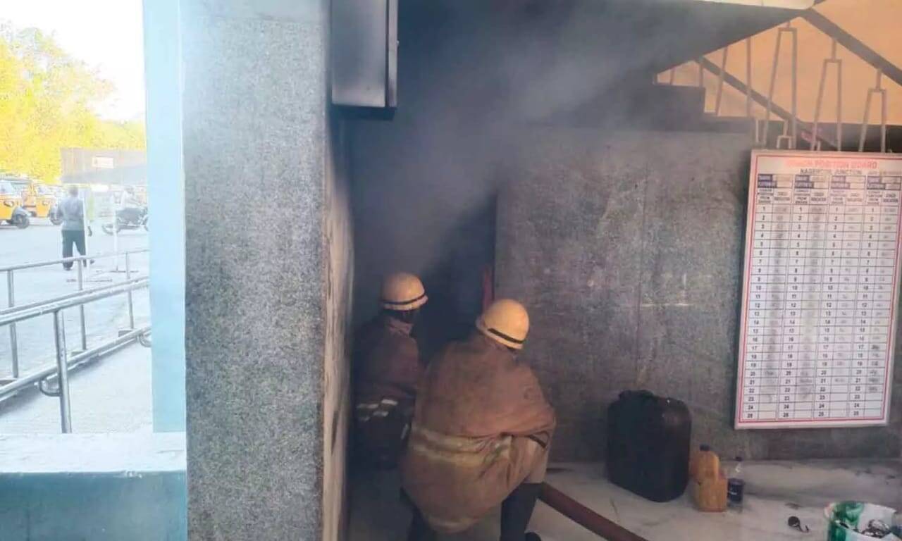 நாகர்கோவில் ரயில் நிலையத்தில் தீ விபத்து - பயணிகள் அலறி அடித்து ஓட்டம்!