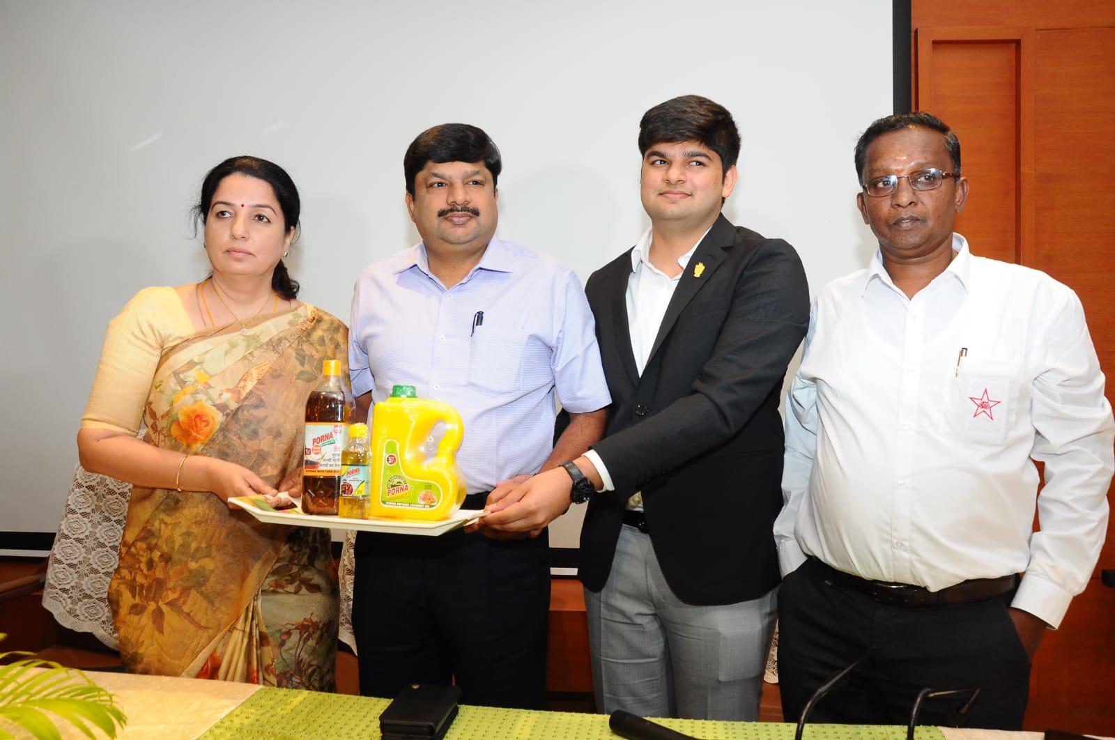 Erode SKM Purna company introduces 3 new types of oil!  - Time  News