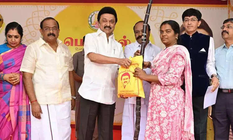 #BREAKING : பொங்கல் பரிசை அறிவித்தது தமிழக அரசு..!!