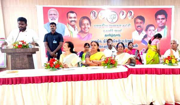 தமிழக அரசியலில் வெற்றிடம் உள்ளது – அண்ணாமலை