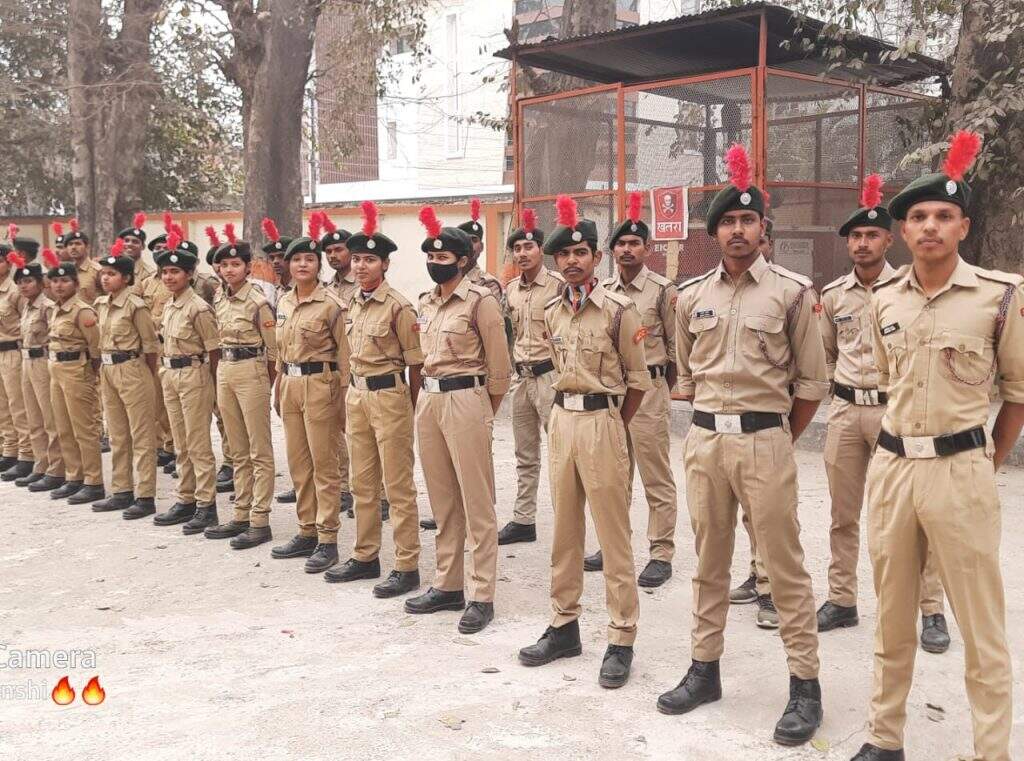 சீருடை பணியாளர் தேர்வில் இவர்களுக்கு கூடுதல் மதிப்பெண் - தமிழக அரசு தகவல்..