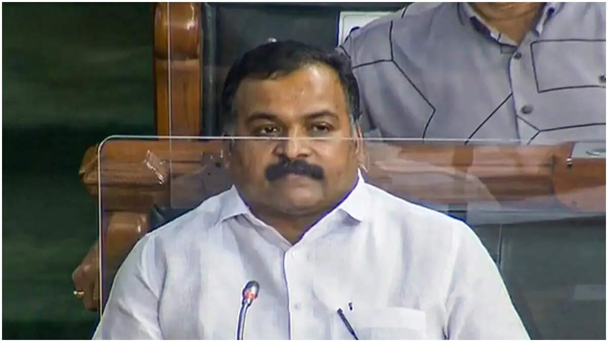 செங்கோட்டைக்கு செல்லவேண்டிய அண்ணாமலை வழிமாறி ஜார்ஜ் கோட்டைக்கு சென்றுள்ளார்- மாணிக்கம் தாகூர்