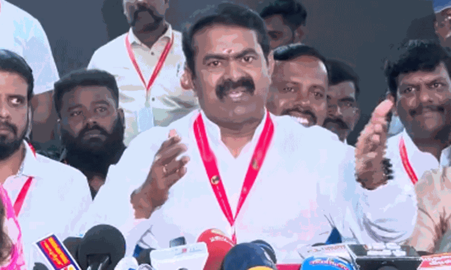 பரந்தூரில் விமான நிலையம் கட்ட வேண்டும் என்பது பேராசை - சீமான் ஆவேசம்..!