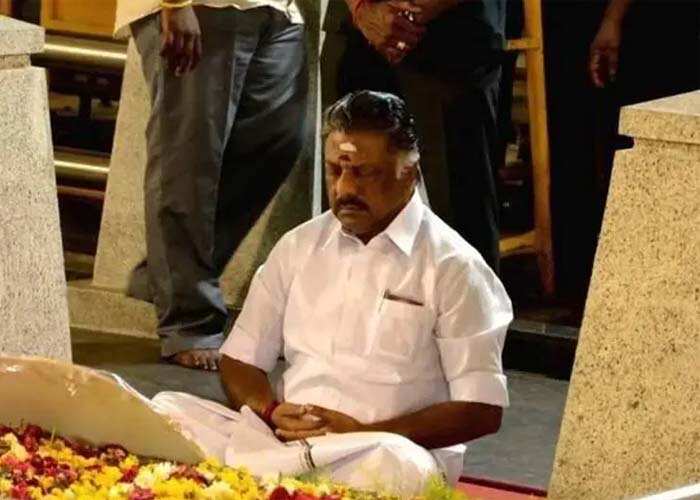 மீண்டும் தர்மயுத்தமா? ஜெ., நினைவிடம் செல்லும் ஓபிஎஸ்