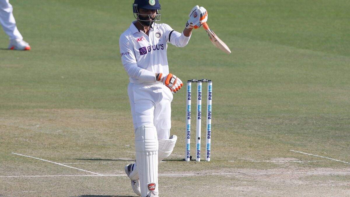 ரவீந்திர ஜடேஜா அபாரம் - முதல் இன்னிங்சில் இந்திய அணி 574 ரன்கள் குவிப்பு