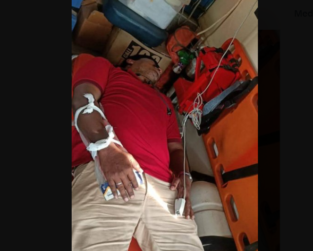 ஆசிரியர் கையை உடைத்த காவலர்கள்?