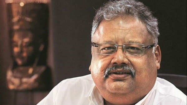 பங்குசந்தை முதலீட்டாளர் ராகேஷ் ஜுன்ஜுன்வாலா உடல்நலக்குறைவால் காலமானார்