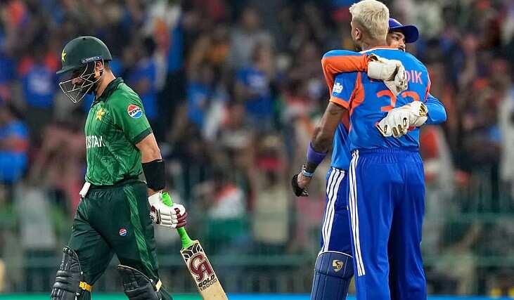 #JUST IN : பாகிஸ்தானை பந்தாடிய இந்தியா: ஹாட்ரிக் வெற்றியுடன் சூப்பர் 8-க்குள் அதிரடியாக நுழைந்தது!