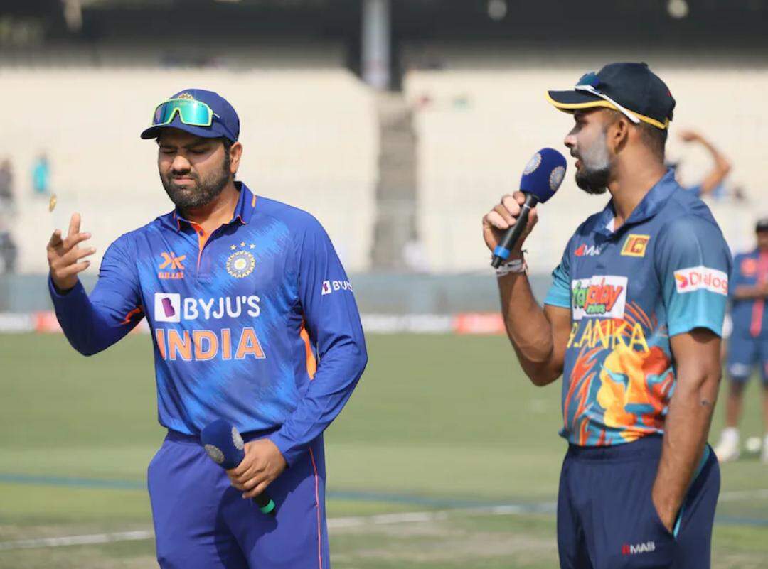 டாஸ் வென்ற இந்திய அணி பேட்டிங் தேர்வு - சூர்யகுமார் யாதவுக்கு வாய்ப்பு