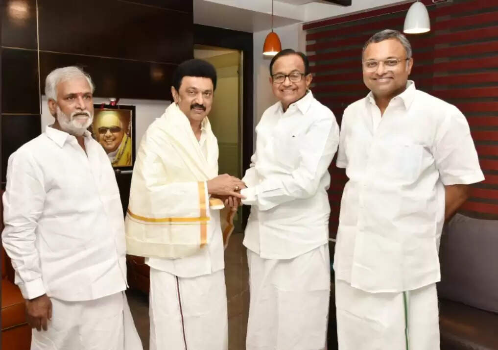 முதல்வர் ஸ்டாலினிடம் நேரில் வாழ்த்து பெற்றார் ப.சிதம்பரம்