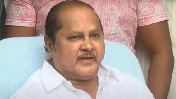 #BREAKING திமுக முன்னாள் எம்.எல்.ஏ கு.க செல்வம் காலமானார்..!