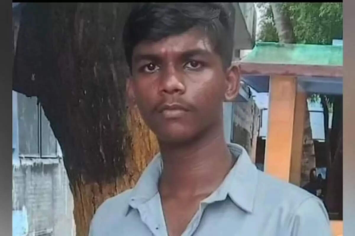 ’’மார் தட்டி கொள்ளும் அரசியல் கட்சிகள் வெட்கப்பட வேண்டிய கேடுகெட்ட நிலை’’