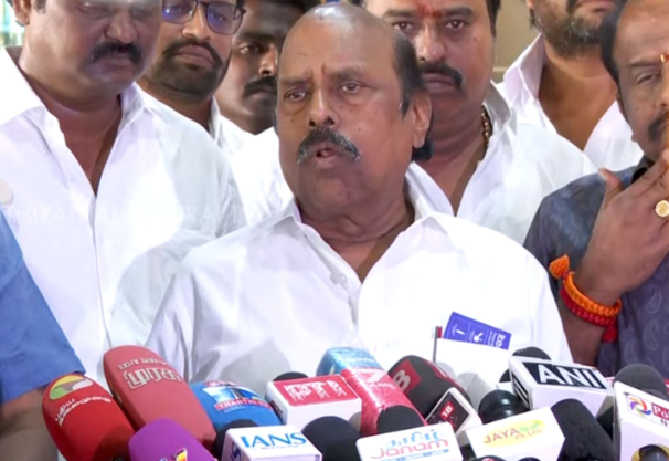 ”ஓடுவது, ஒளிவது, பதுங்குவது திமுகவினரின் பழக்கம் இல்லை”- சென்னை திரும்பிய எ.வ.வேலு பேட்டி