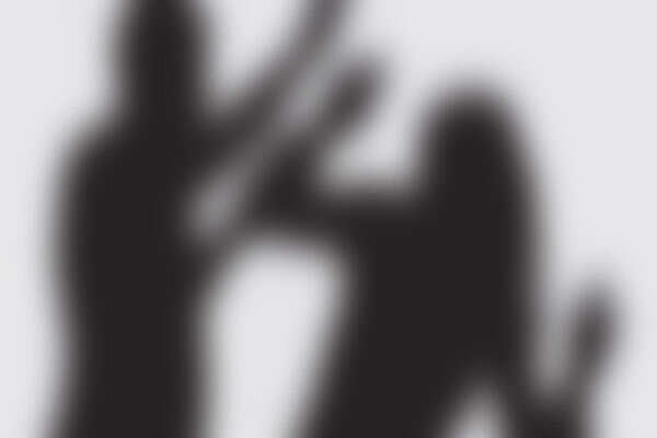 ஆசைக்கு இணங்க மறுத்த சிறுமியின் உடல் முழுவதும் கத்தியால் கீறி, சிகரெட்டால் சூடு - கொடூரனுக்கு 44 ஆண்டுகள் சிறை