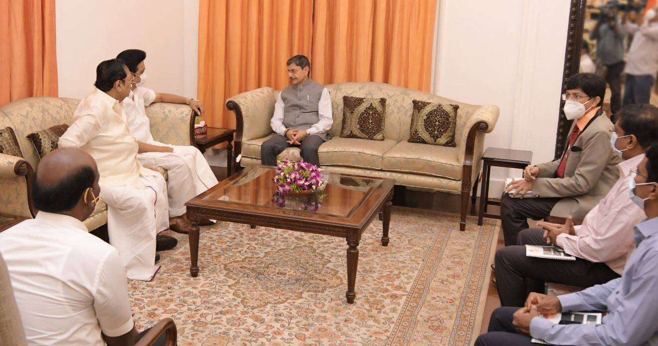 நீட் மசோதா - ஆளுநருக்கு முதலமைச்சர் மு.க.ஸ்டாலின் நேரில் வலியுறுத்தல்!