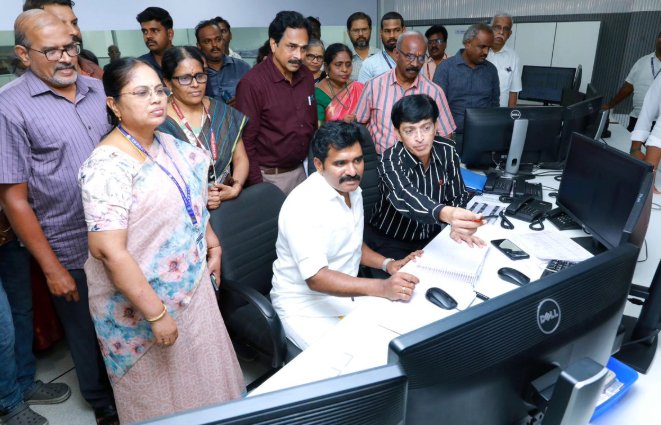 இது தவெக ஆட்சி... பசுமை எரிசக்தி கழக ஒதுக்கீடு, ஒப்புதல் விவகாரத்தில் 2 அதிகாரிகள் சஸ்பெண்ட்! நிர்மல்குமார் அதிரடி