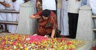 ஓபிஎஸ் கட்சியைவிட்டு அகற்ற வேண்டும் என்ற சசிகலாவின் சத்தியம் நிறைவேறியது!