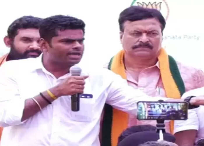 அதிகாரத் திமிரில் அண்ணாமலை சொன்ன வார்த்தைகள் -கொந்தளிக்கும் பத்திரிகையாளர்கள்