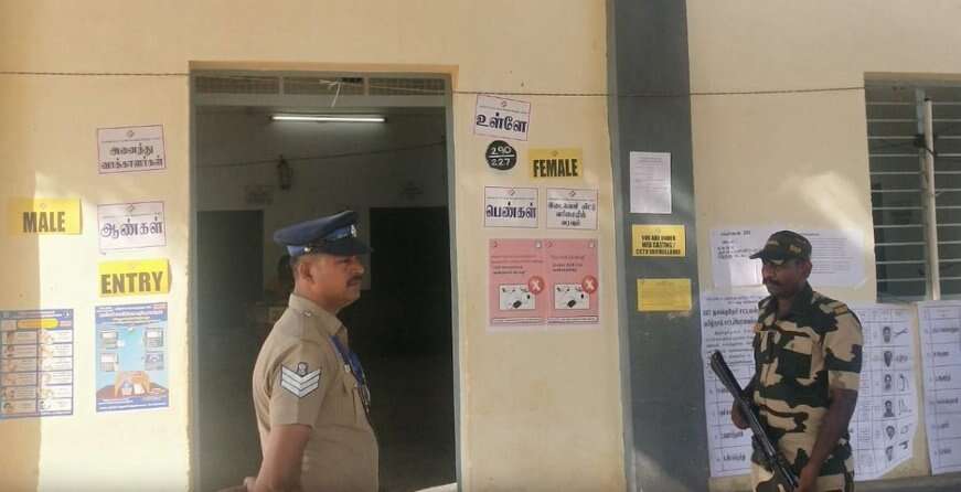 #ELECTION BREAKING : 4 மணி நேரம் ஆகியும் வாக்களிக்க வராத மக்கள்..!