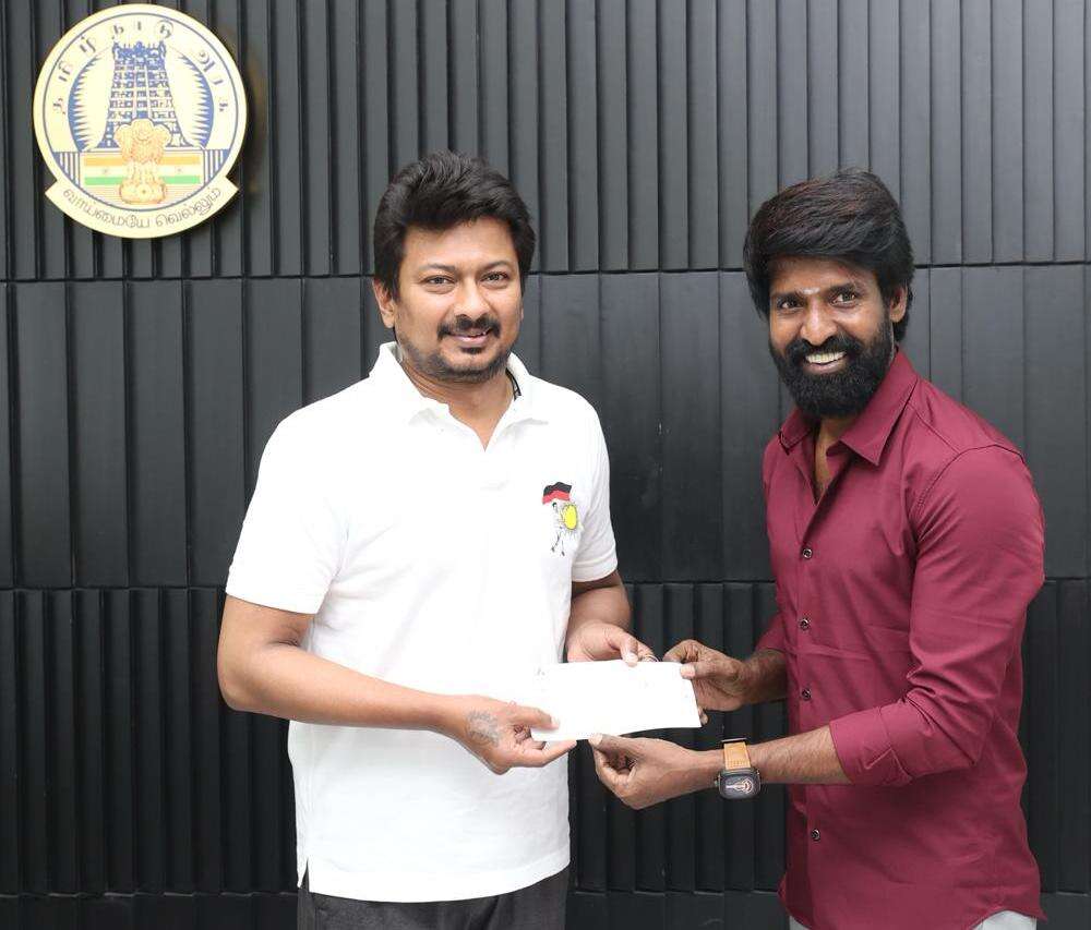 முதலமைச்சரின் பொது நிவாரண நிதிக்கு நடிகர் சூரி ரூ.10 லட்சம் நிதியுதவி