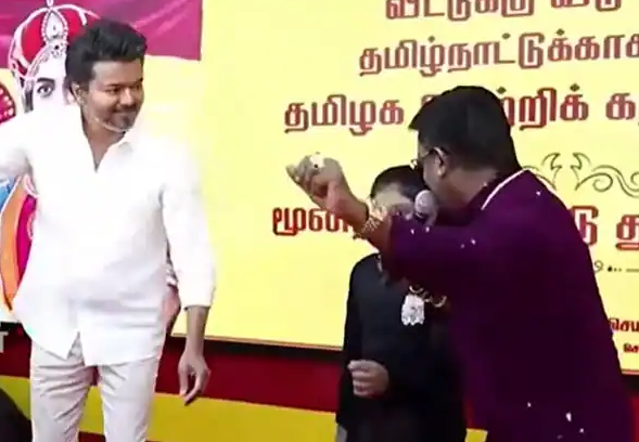 த.வெ.க. 3-வது ஆண்டு விழா: வேல்முருகன் பாடலுக்கு செம டான்ஸ் போட்ட விஜய்!