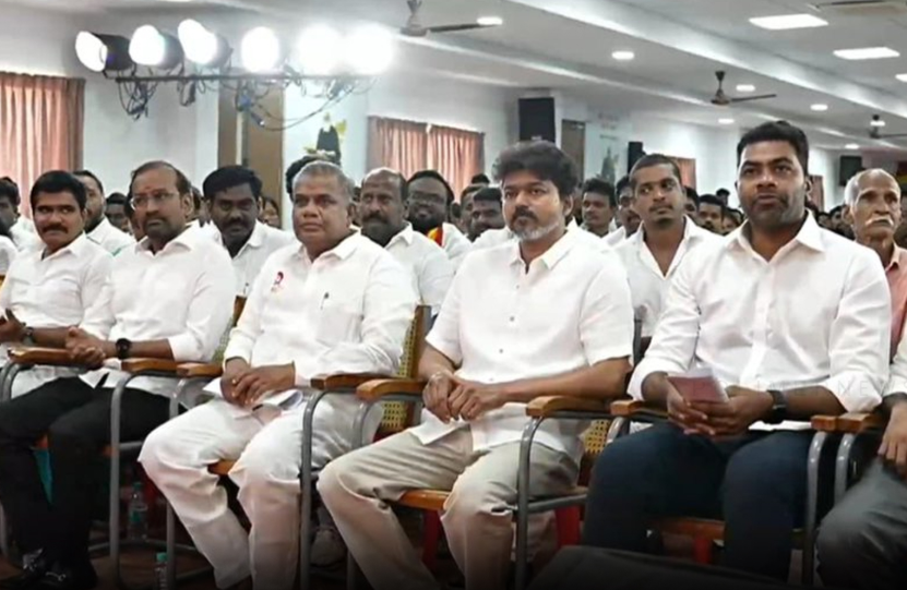 #BREAKING விஜய்யின் புதிய மூவ்! தனது வழிகாட்டுதலின் பேரில் இயங்கும் குழுவை அமைத்து அதிரடி