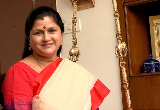 “பாஜகவை எப்படி கட்டுக்குள் வைக்க வேண்டும் என பழனிசாமிக்கு தெரியும்”- நிர்மலா பெரியசாமி