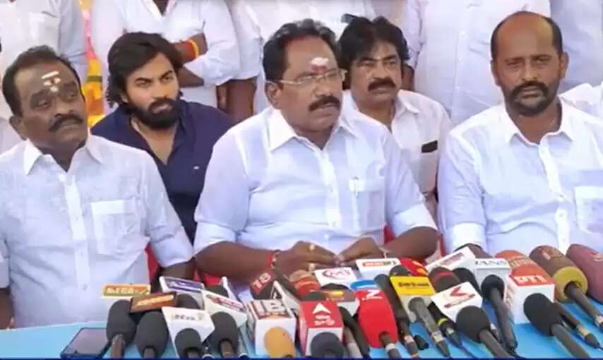 SIR விவகாரத்தில் திமுக இரட்டை வேடம் - செல்லூர் ராஜூ