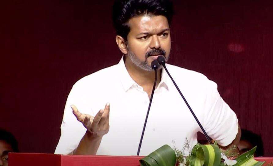 தமிழக வெற்றிக் கழக நிர்வாகிகள் கைது - விஜய் கண்டனம்