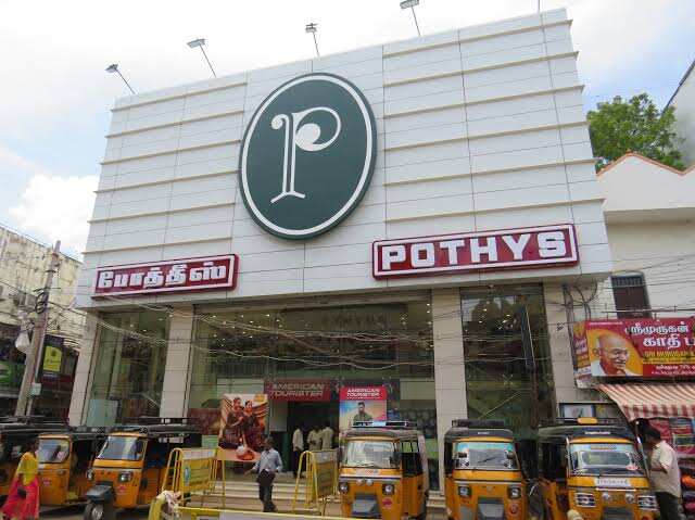 சென்னையில் பரபரப்பு..! போத்தீஸ் உரிமையாளர் வீடுகளில் திடீர் சோதனை!