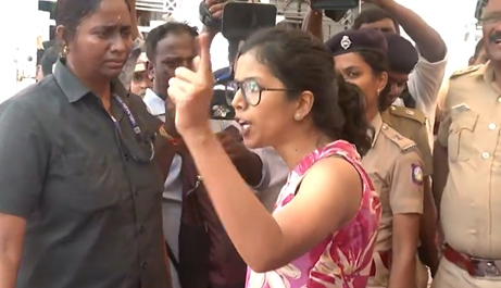 “CM SIR எங்க இருக்காரு? என் வீட்டுக்காரர போலீஸ் இழுத்துட்டு போயிட்டாங்க..”- தலைமைச் செயலகத்தில் பரபரப்பை ஏற்படுத்திய பெண்