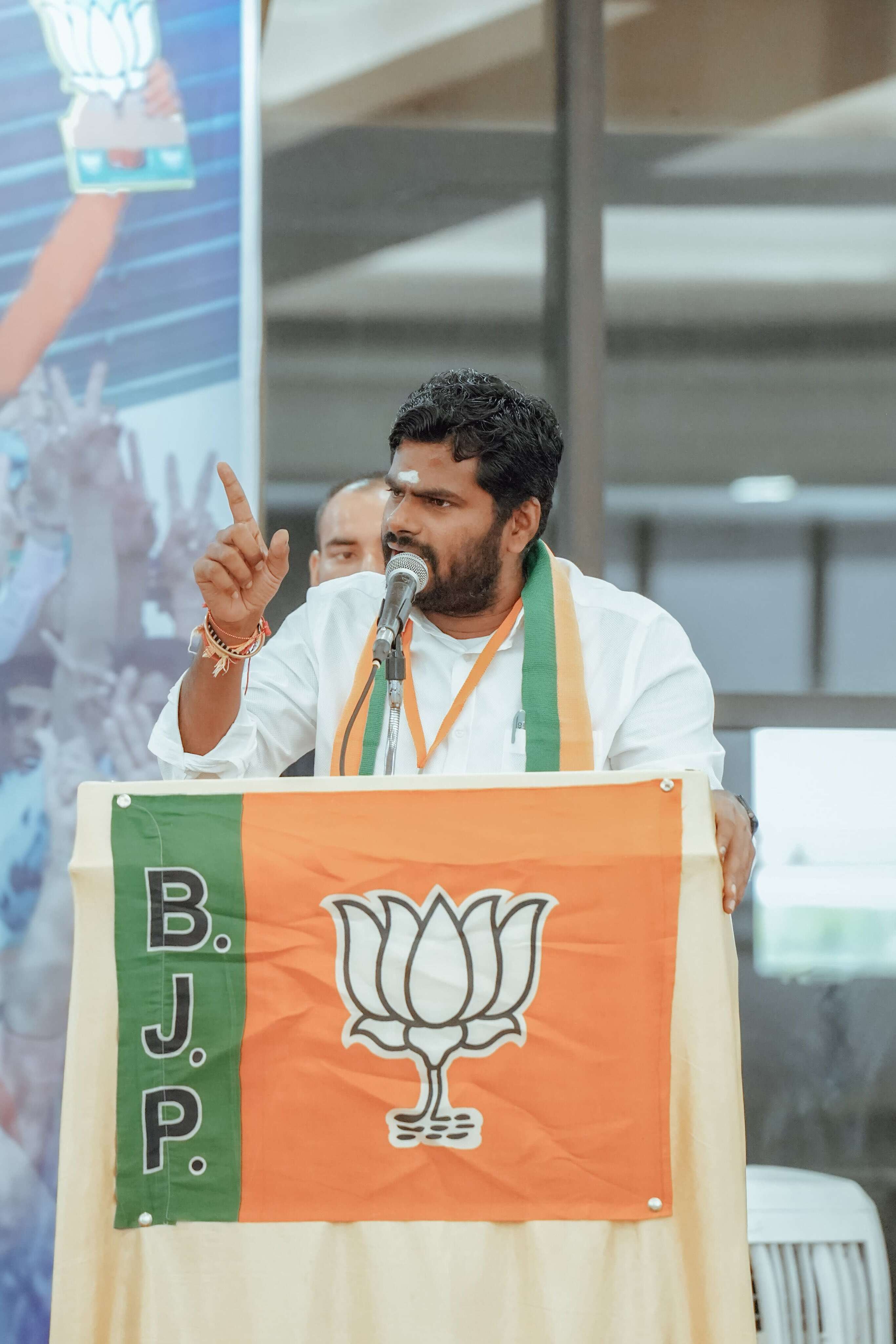 சரித்திர வெற்றியைக் கொண்டாடத் தயாராக இருக்க வேண்டும் - அண்ணாமலை