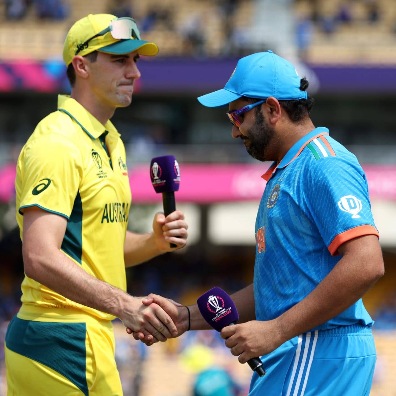 இந்தியாவுக்கு எதிரான போட்டியில் டாஸ் வென்ற ஆஸ்திரேலிய அணி பேட்டிங்