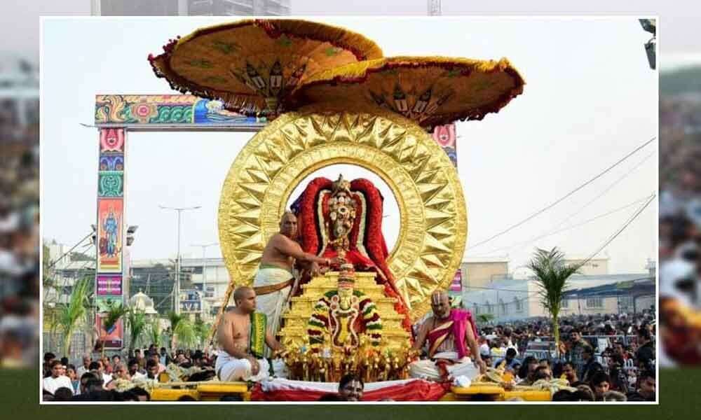 திருமலையில் ரதசப்தமி : ஒரே நாளில் 7 வாகனங்களில் எழுந்தருளும் மலையப்பசுவாமி!