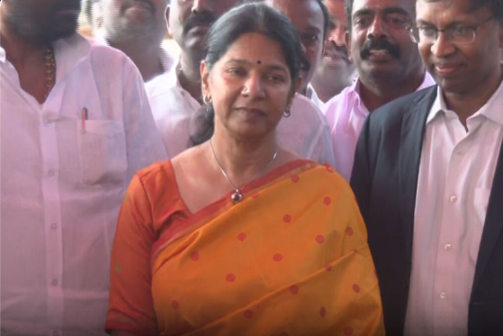 “தமிழ்நாட்டில் யாருடைய வாக்குரிமையும் பறிக்ககூடாது என்பதில் திமுக உறுதியாக உள்ளது” - கனிமொழி