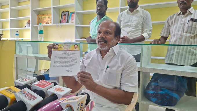 “சி.வி. சண்முகம் தோல்விக்கு இதுதான் காரணம்... சிகரெட்டினை ஊதி முகத்திலேயே ஊதுகிறார்”- பசுபதி குற்றச்சாட்டு