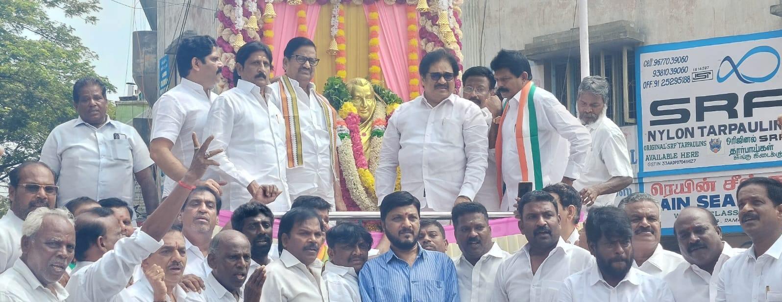 இந்திரா காந்தி 39-வது ஆண்டு நினைவு தினம் - கே.எஸ்.அழகிரி , திருநாவுக்கரசர் அஞ்சலி