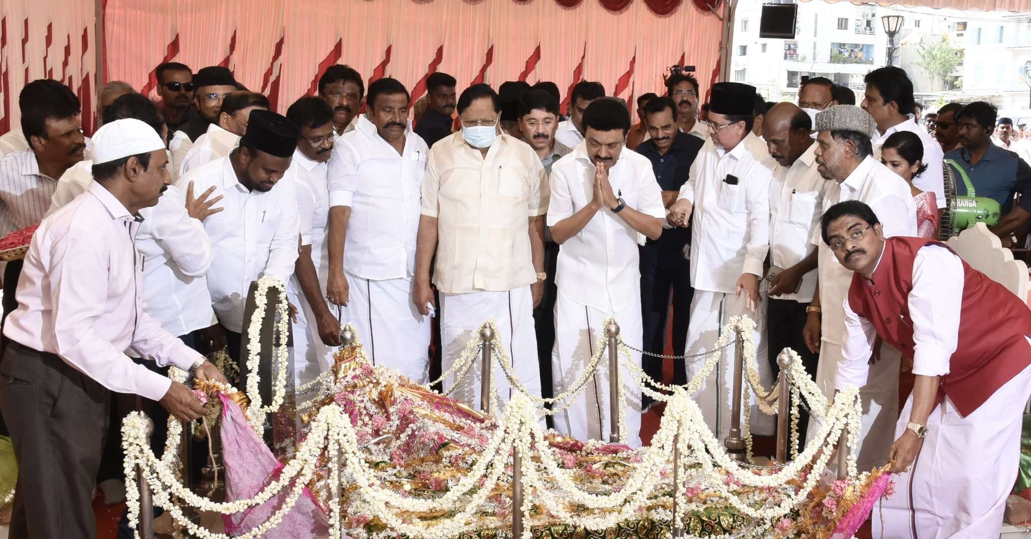 'கண்ணியத் தென்றல்' காயிதே மில்லத் பிறந்தநாள் - முதல்வர் மரியாதை!!