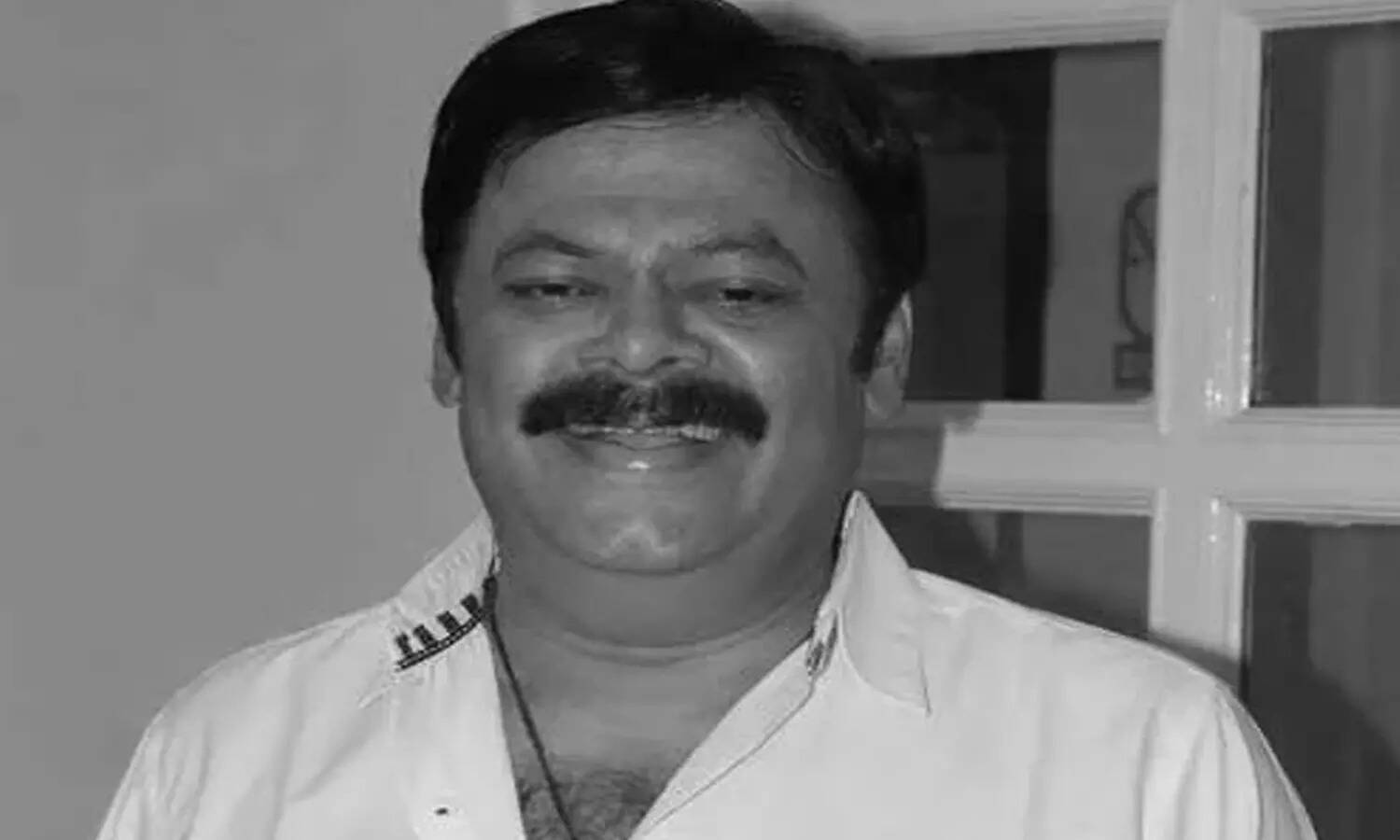 நடிகர் மதன் பாபின் உடல் தகனம் செய்யப்பட்டது!