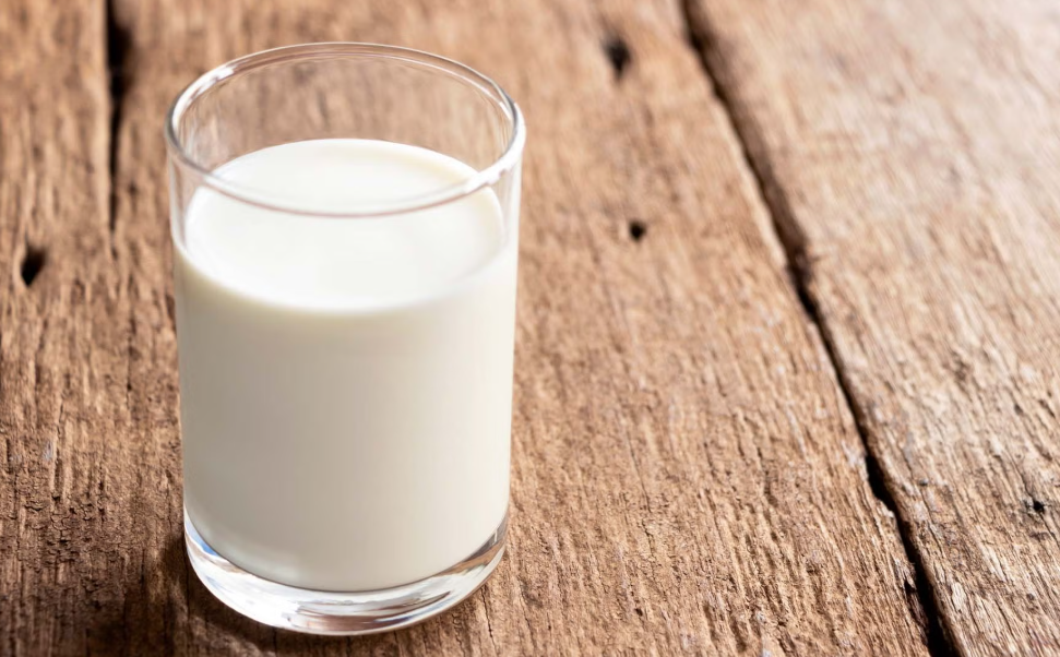 உங்கள் குழந்தை குடிக்கும் பால் சுத்தமானதா? கலப்படத்தைக் கண்டறிய உதவும் 5 நிமிட டெஸ்ட்!