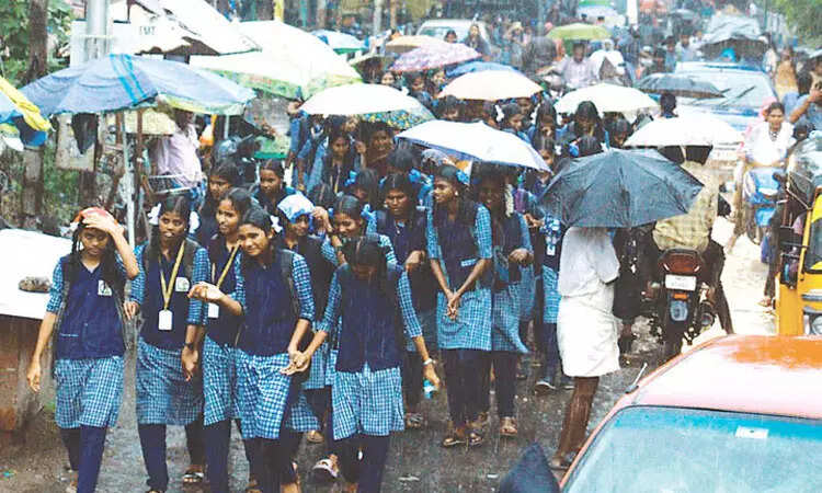 இன்று 2 மாவட்ட பள்ளிகளுக்கு அரை நாள் விடுமுறை அறிவிப்பு..!